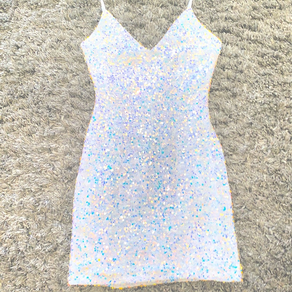 White Sequin Dress✨